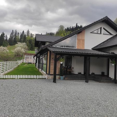 Pensiunea Freya Colibita Exterior photo